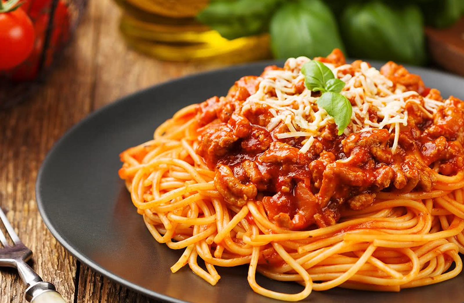 SPAGHETTI ALLA BOLOGNESE